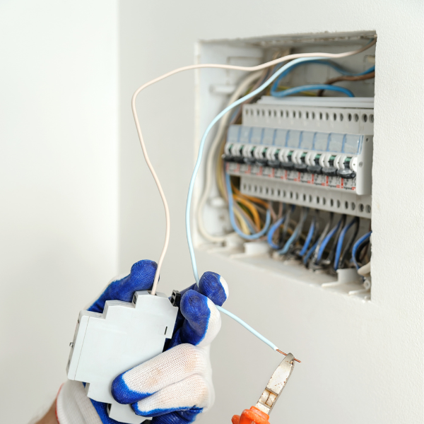 house rewire - consumer unit being rewired